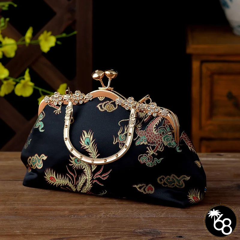 Women's Silk Hasp Closure Embroidery Pattern Vintage Handbag | 168DEAL