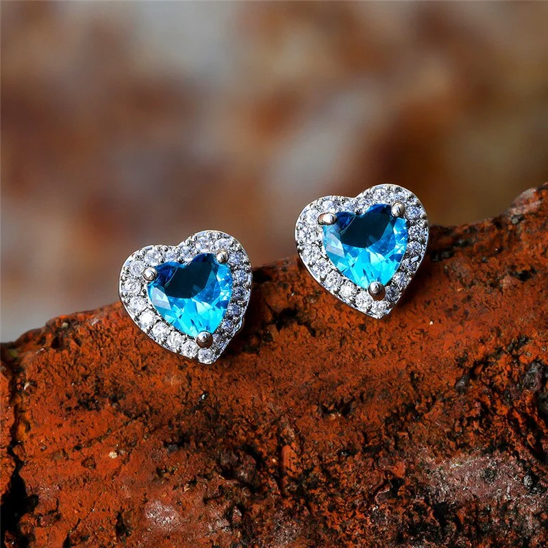 Luxury Female Rainbow Crystal Small Earring Charm Silver Color Spiral Stud Earrings Trendy Love Heart Wedding Earrings For Women
