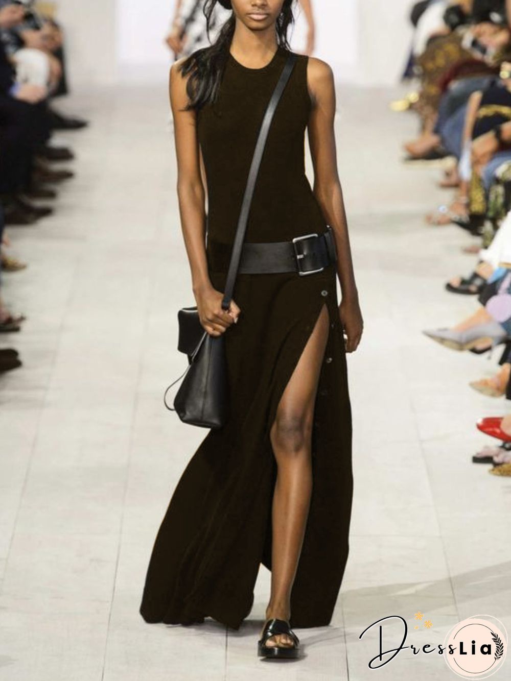 Women Casual Sleeveless Round Neck Plus Size Maxi Dresses