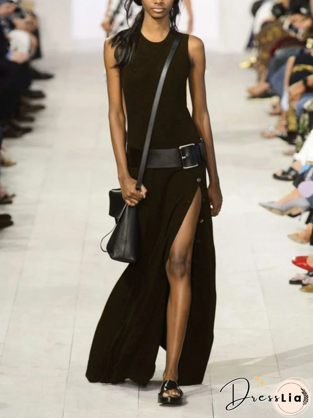 Women Casual Sleeveless Round Neck Plus Size Maxi Dresses