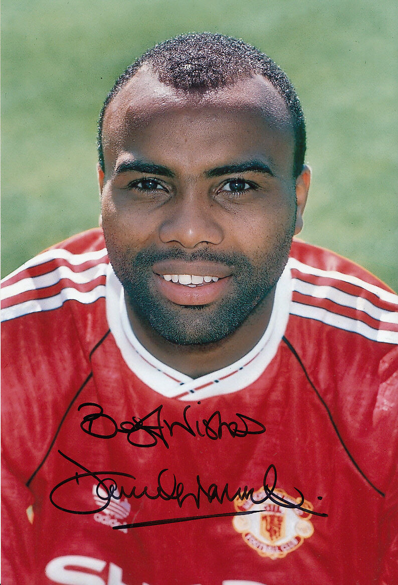 Manchester United Hand Signed Danny Wallace Photo Poster painting 12x8.