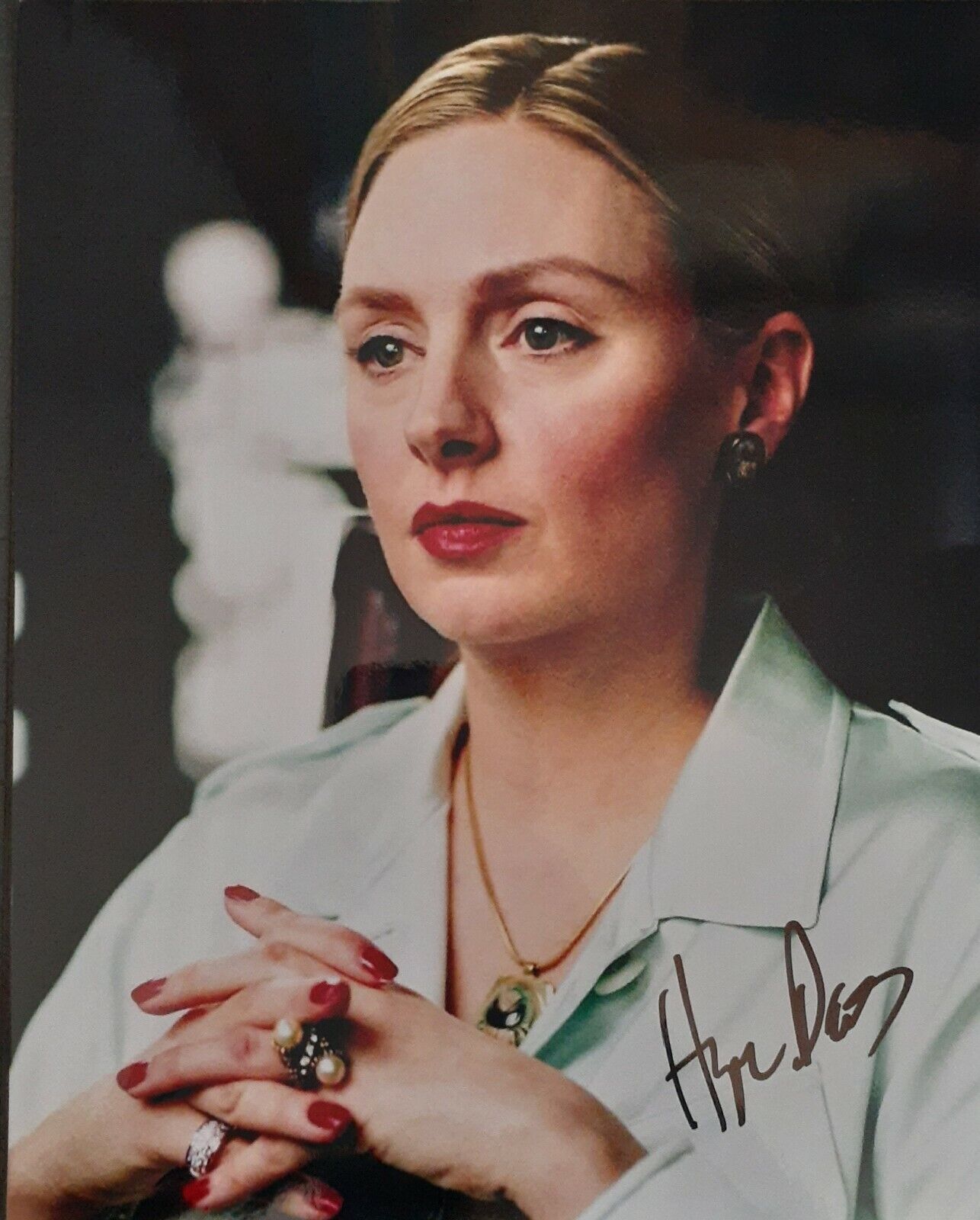 Holly dorough signed 8x10