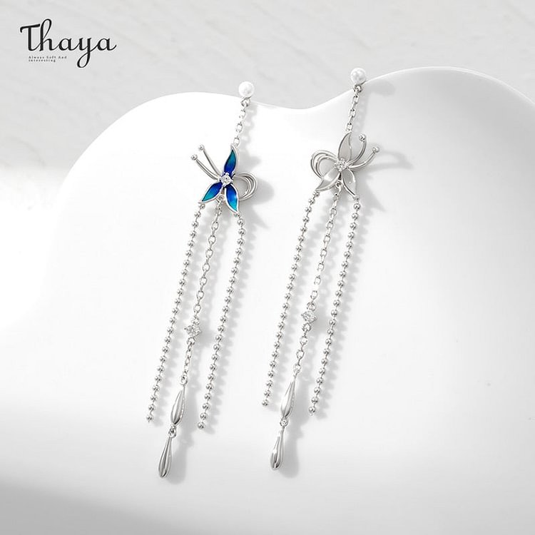 Thaya  Elegant Tassel Flowers Earrings