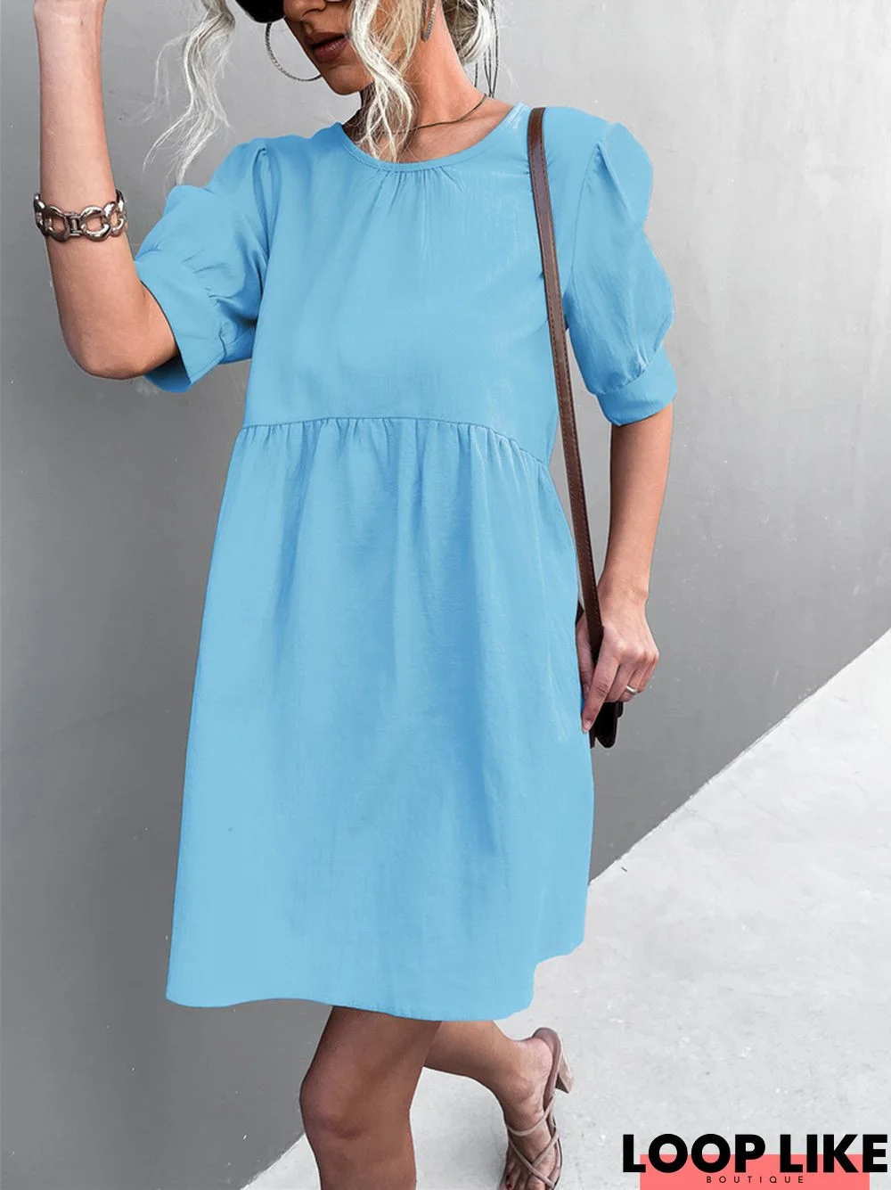 Solid Color Round Neck Button Bubble Sleeve Dress