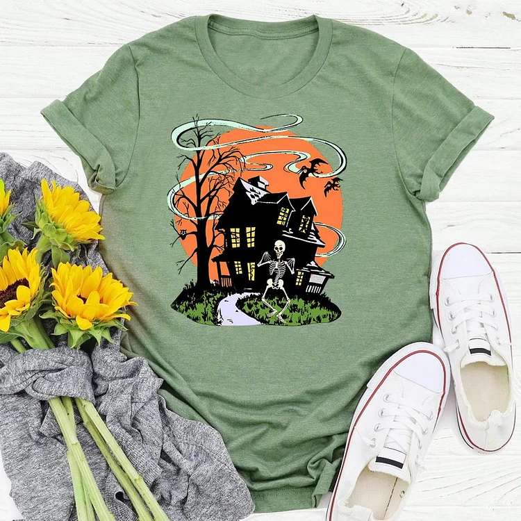 Vintage Halloween Haunted House with Skeleton T-shirt Tee -06735