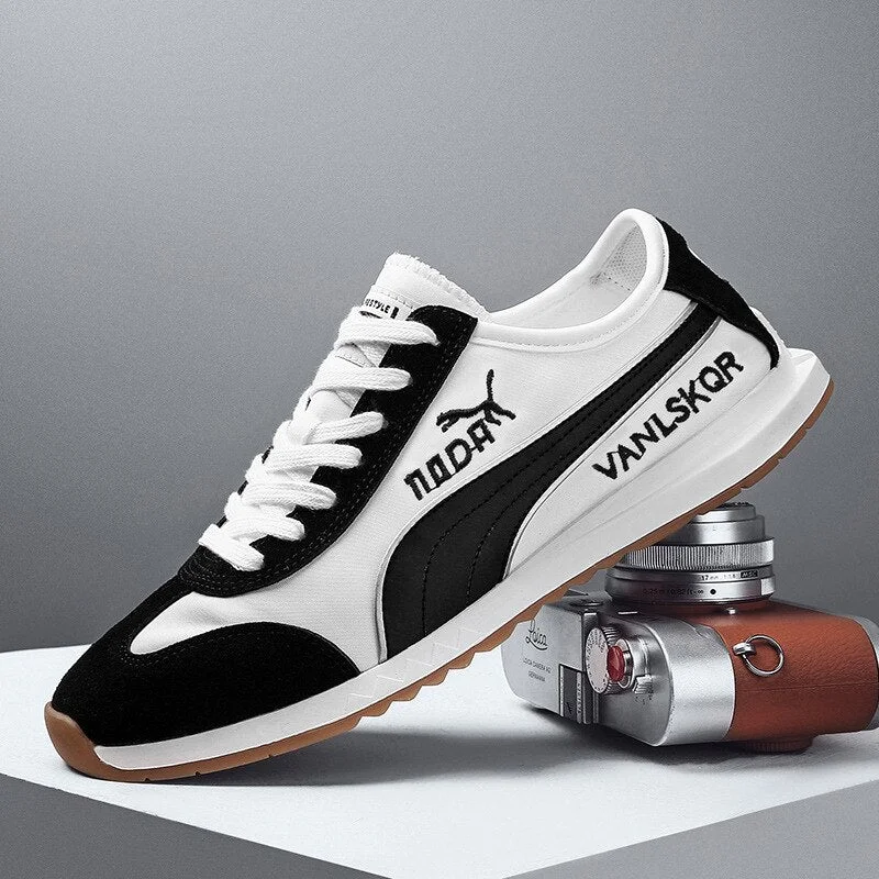 2020 Spring Men Shoes Slip On Casual Shoes Lightweight Comfortable Breathable Couple Walking Sneakers Feminino Zapatos Hombre
