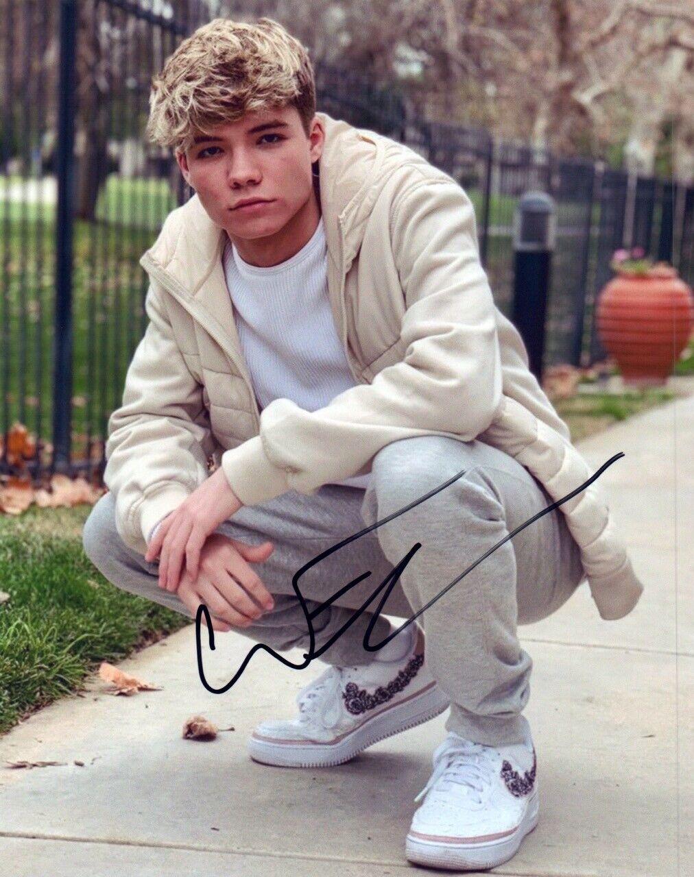 Connor Finnerty Signed Autographed 8x10 Photo Poster painting SUNNYSIDE UP Child Actor COA