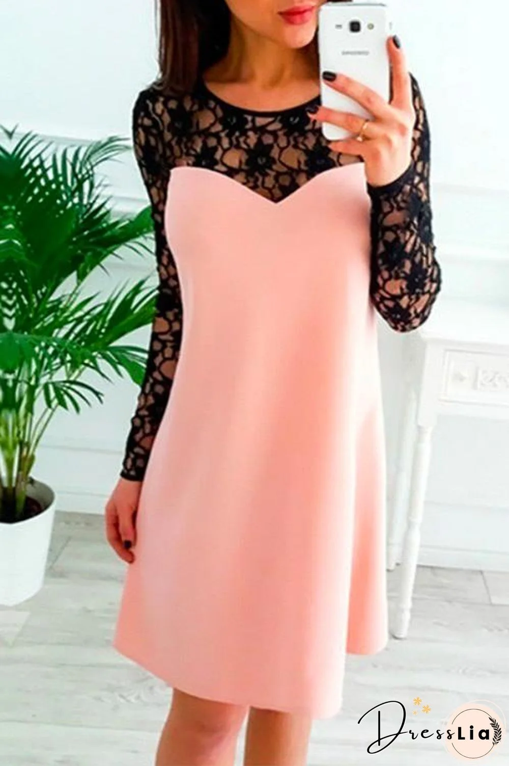 Crewneck Lace Splice Flowy Dress