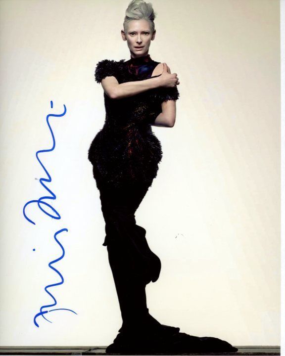 TILDA SWINTON Signed Autographed Photo Poster painting