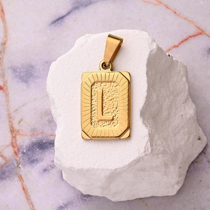 1 Pc/Package 27x17mm 10x5mm 304 Stainless Steel 18K Gold Plated Letter Simple Polished Pendant Jewelry Accessories