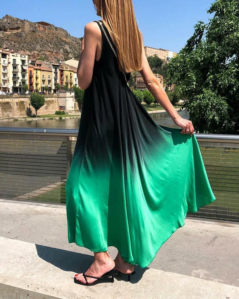 Casual sleeveless gradient dress