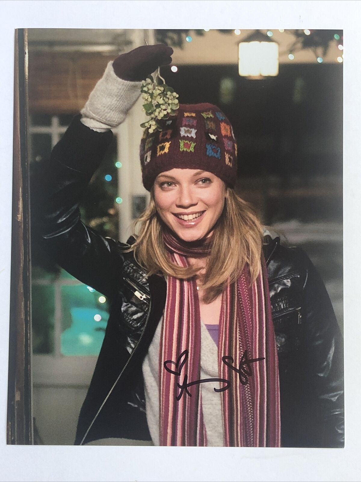 Amy Smart Autographed 8x10 Crank Shameless Stargirl