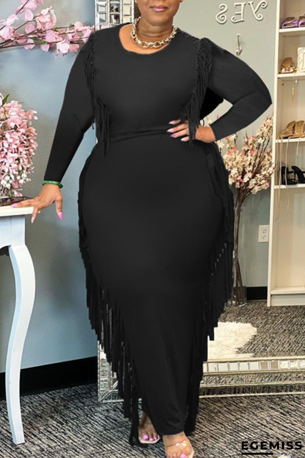 Black Casual Street Solid Tassel Patchwork O Neck Straight Plus Size Dresses | EGEMISS