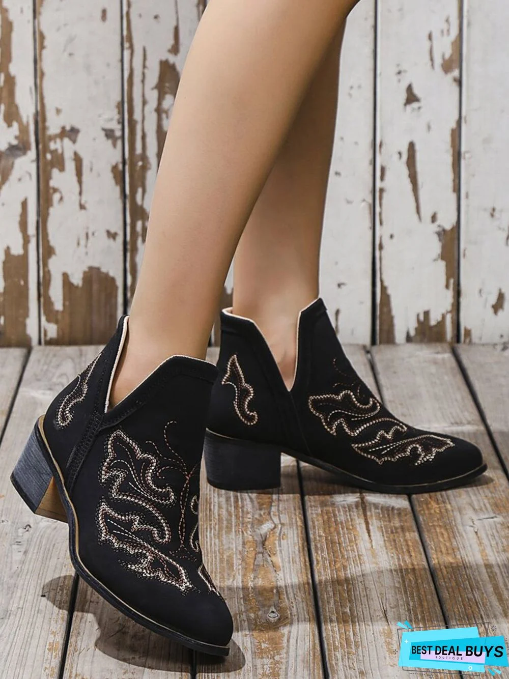 West Style Embroidered Detail Chunky Heeled Booties