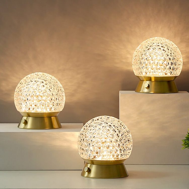 Crystal Diamond Round Metal Table Lamp CSTWIRE