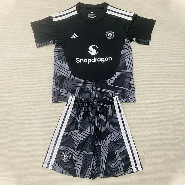 Kids Manchester United 26/27 Black GK Jersey 1:1 Thai Quality