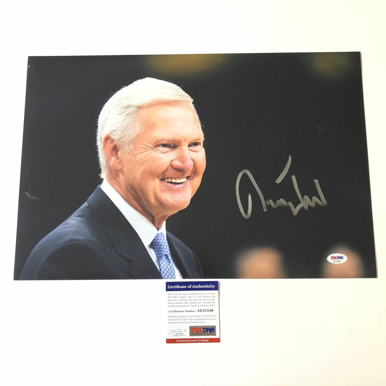 Jerry West signed 12x18 Photo Poster painting PSA/DNA Los Angeles Lakers Autographed