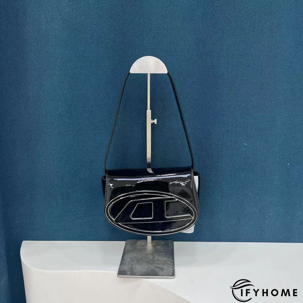 Fashion Single Shoulder Oblique Armpit Small Square Saddle Bag | IFYHOME