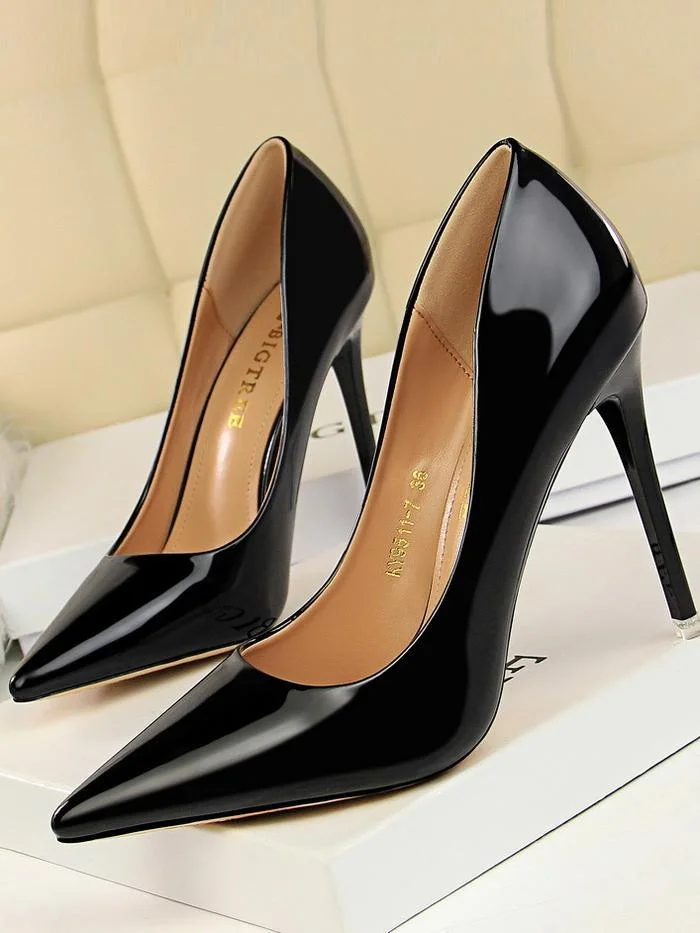 Fashion sexy shallow mouth pointed metal high-heeled shoes