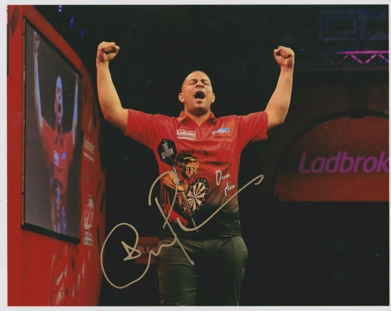 Devon Petersen **HAND SIGNED** 8x10 Photo Poster painting ~ Darts ~ AUTOGRAPHED