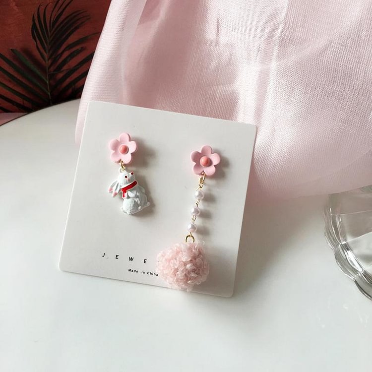 Cute Bunny Asymmetric Earrings
