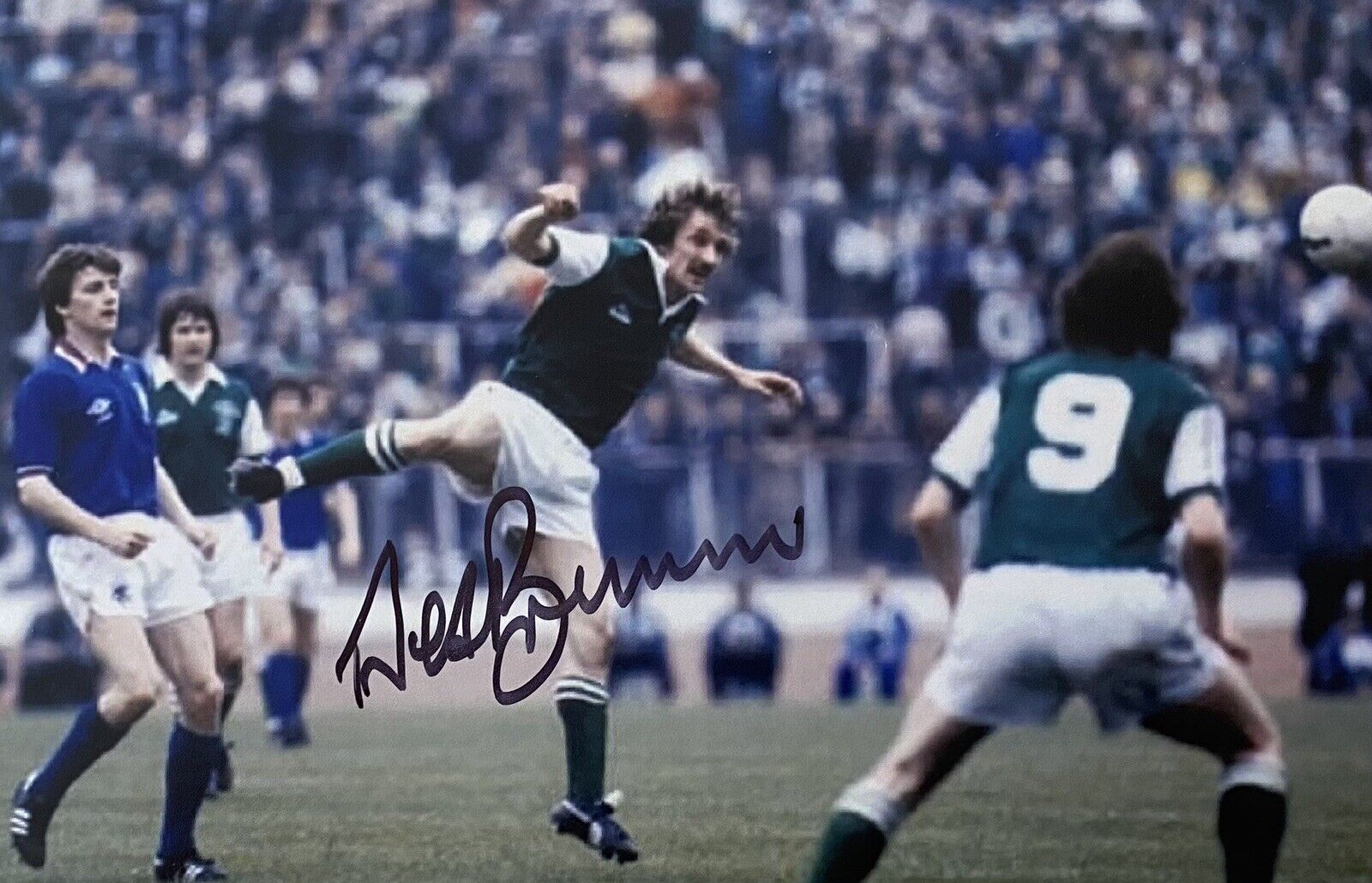 Des Bremmer Genuine Hand Signed Hibernian 6X4 Photo Poster painting