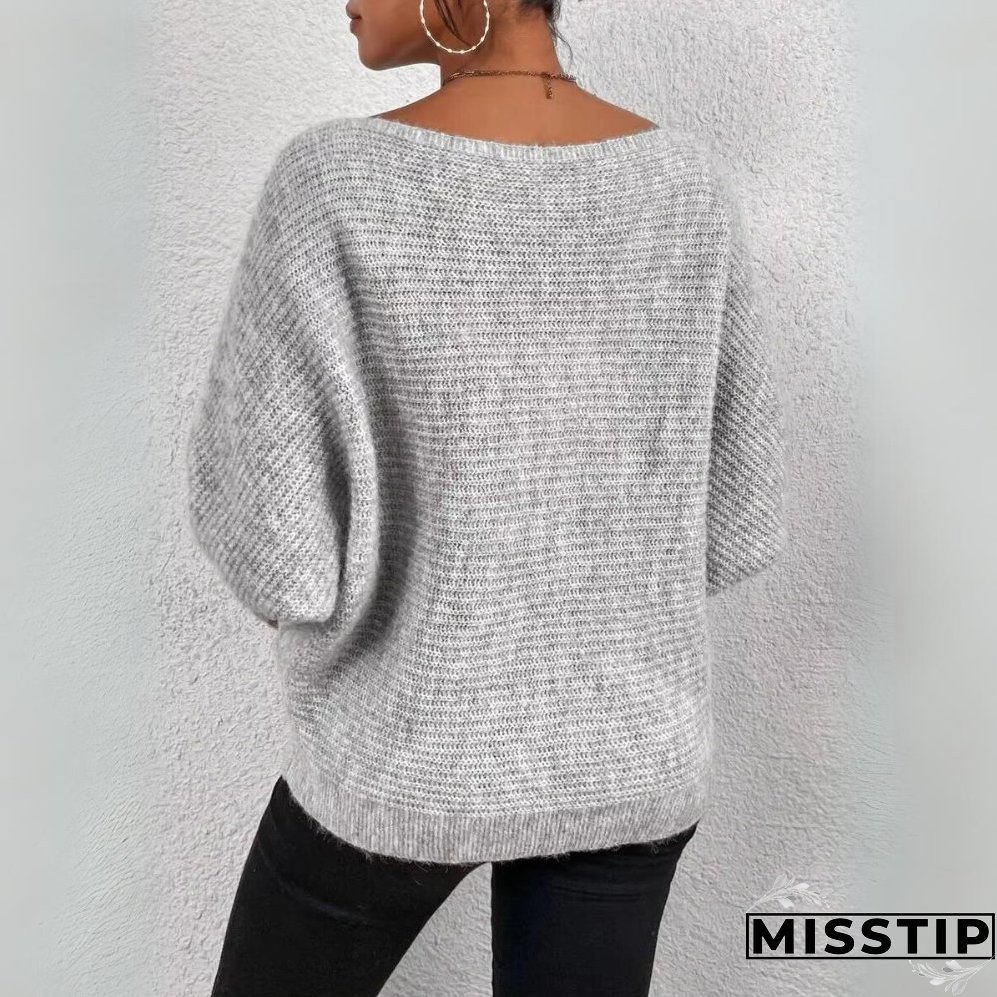 Elegant and Versatile winter garment