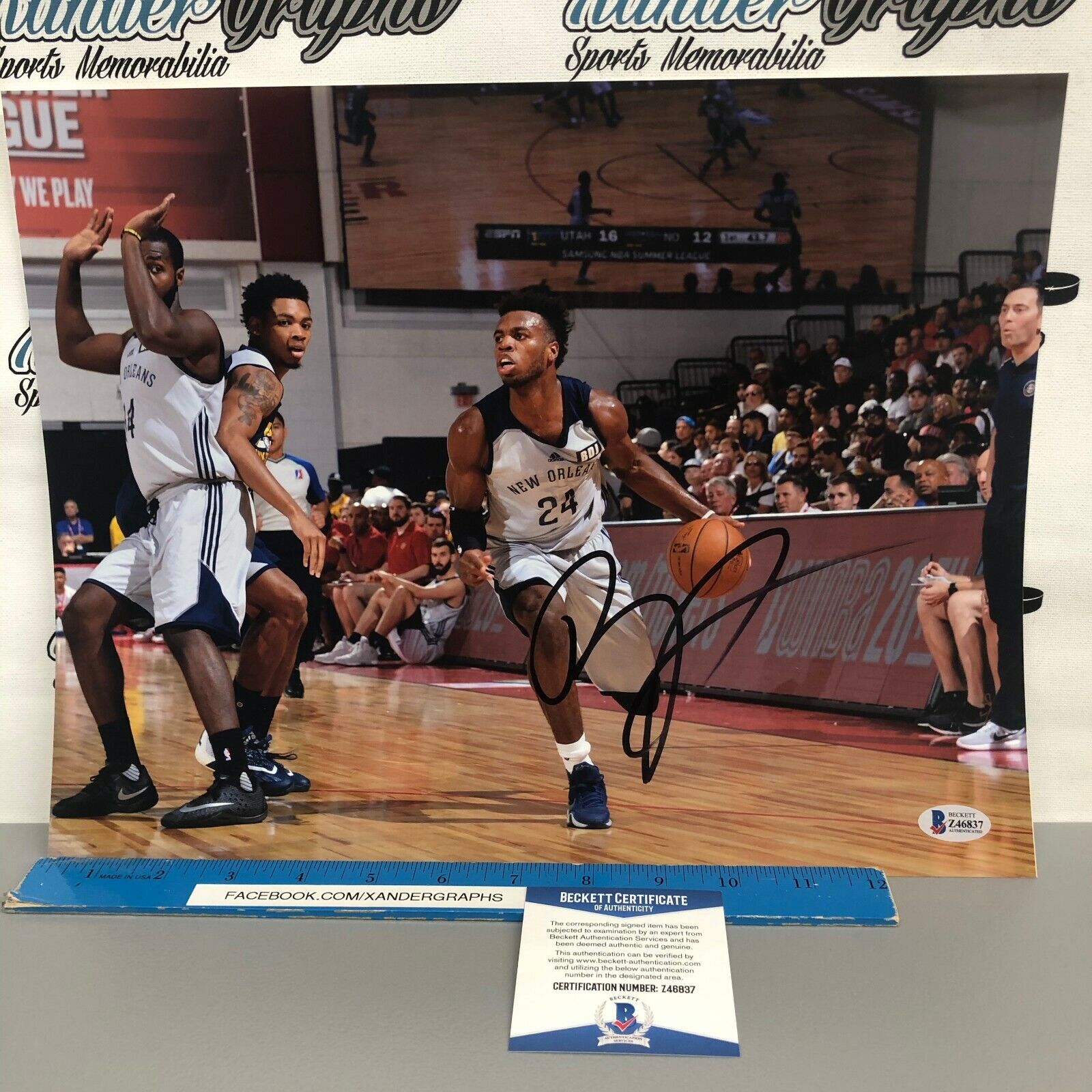 BUDDY HIELD SACRAMENTO KINGS SIGNED AUTOGRAPHED 11X14 Photo Poster painting BECKETT BAS COA