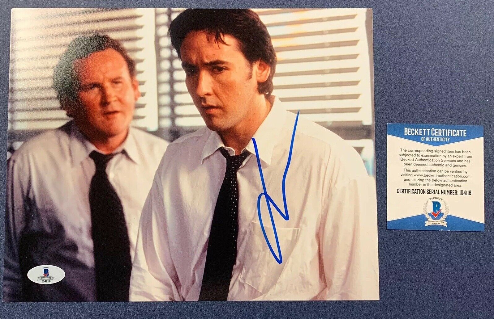 JOHN CUSACK SIGNED 8x10 Photo Poster painting CON AIR MOVIE ACTOR SINGER RARE AUTHENTIC BECKETT