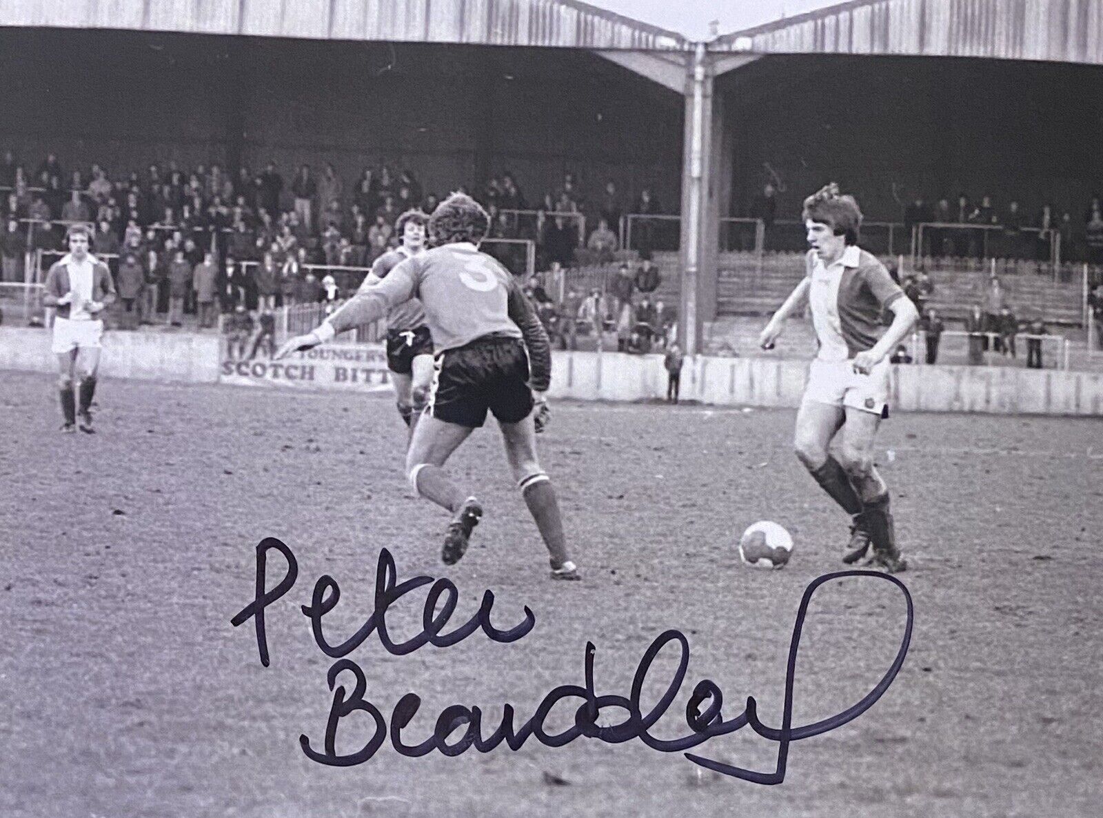 Peter Beardsley Genuine Hand Carlisle United 6X4 Photo Poster painting