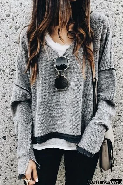 On Knit V Neck Pullover Sweater