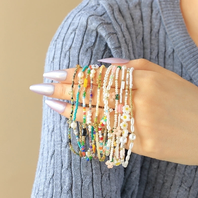 Elegant Preppy Style Sweet Heart Shape Flower 304 Stainless Steel 14K Gold Plated Beaded Chain Bracelets In Bulk