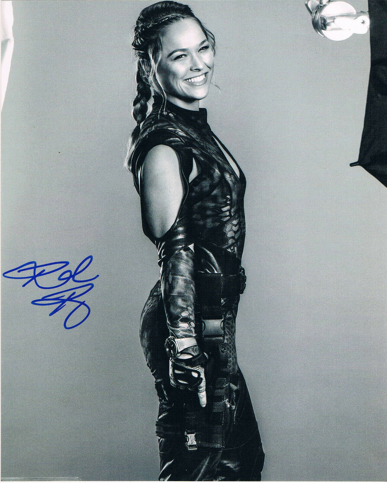 Rhonda Rousey 1987- genuine autograph Photo Poster painting 8x10