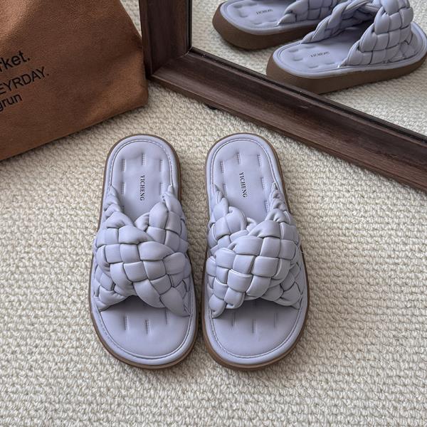 Shoes Slippers Casual Slipers Women Shale Female Beach Slides Luxury Soft Flat 2025 Sabot Scandals Fashion Shoes Summer Clogs Wo
