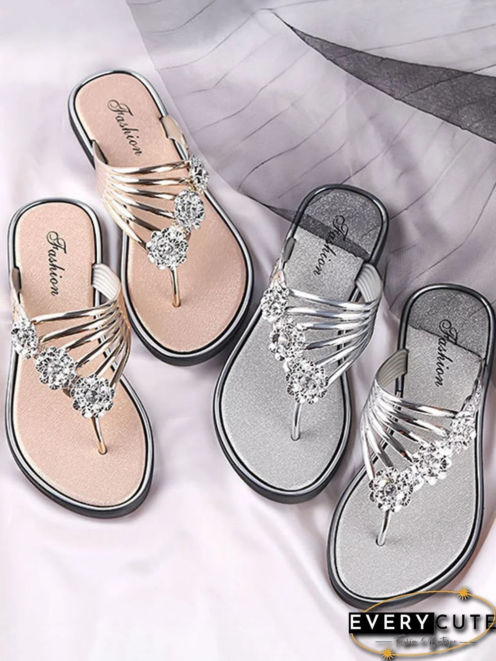 Women's Diamond Flat Thong Sandals