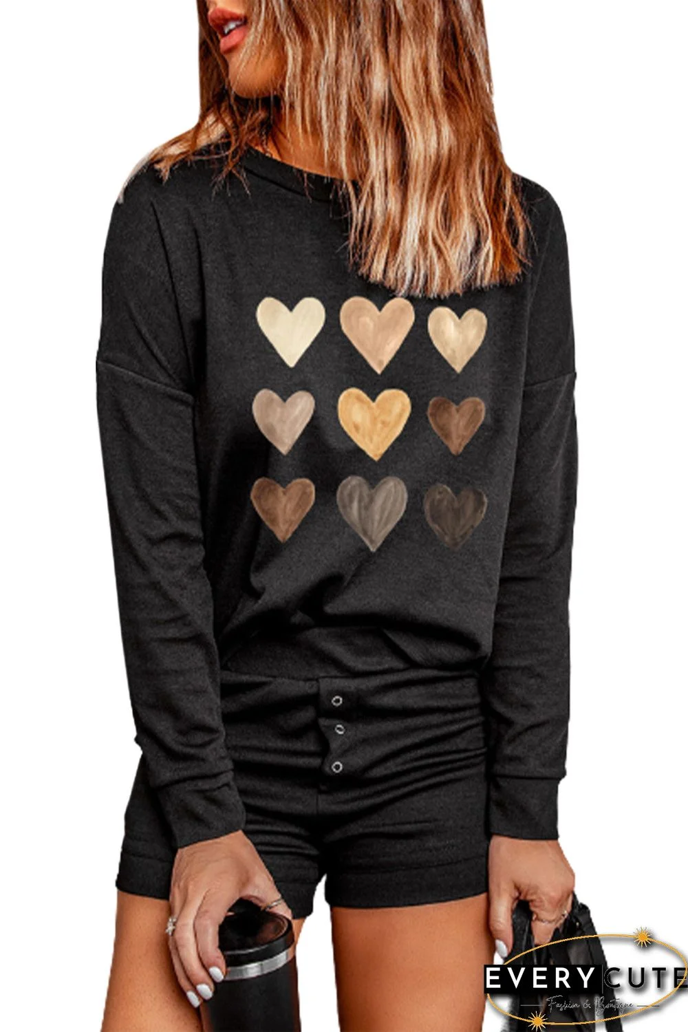 Two-piece Heart Print Drop Shoulder Pullover and Buttons Shorts Loungewear