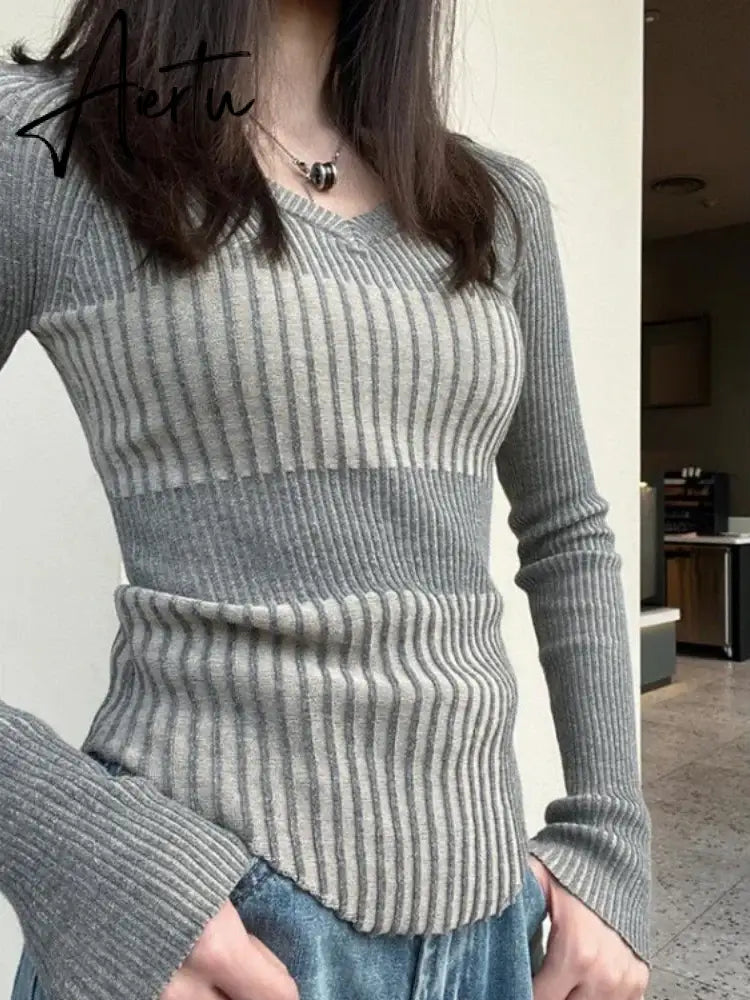 Aiertu Vintage Elegant Striped V Neck Sweaters Fashion Slim Women Knitted Y2k Aesthetic Pullovers Korean All Match Grunge Sueter Aiertu