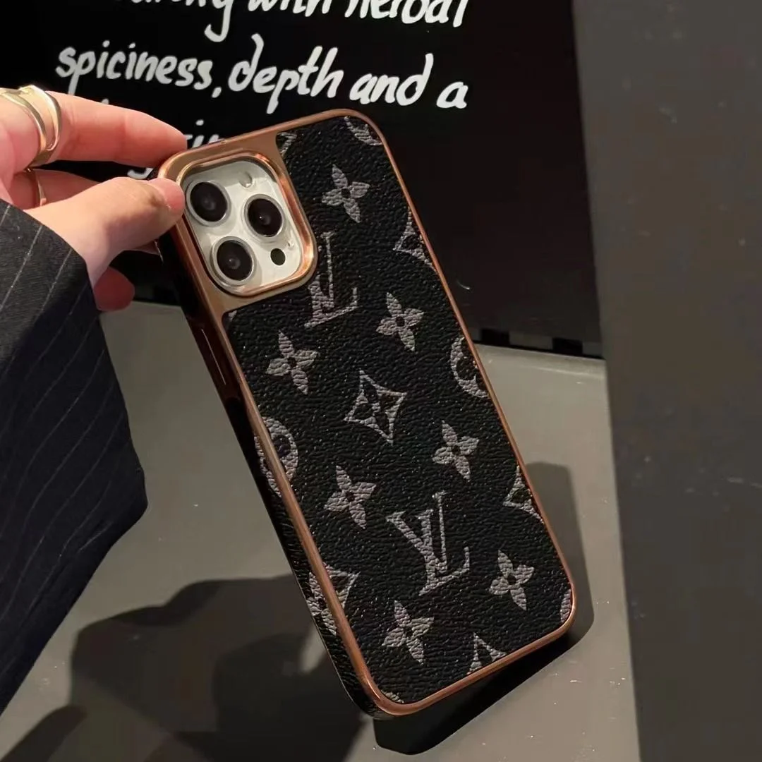 Multicolor Retro Printed Electroplated Leather Case