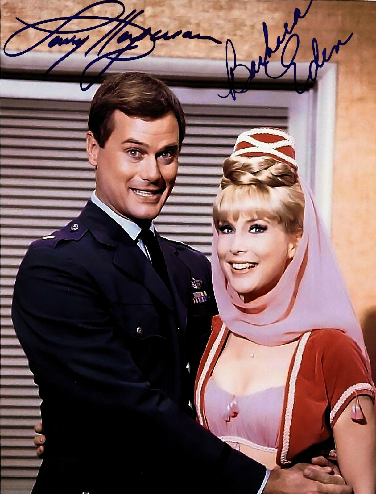 I DREAM OF JEANNIE BOTTLE TV BARBARA EDEN & HAGMAN SIGNED 8.5X11 Photo Poster painting REPRINT