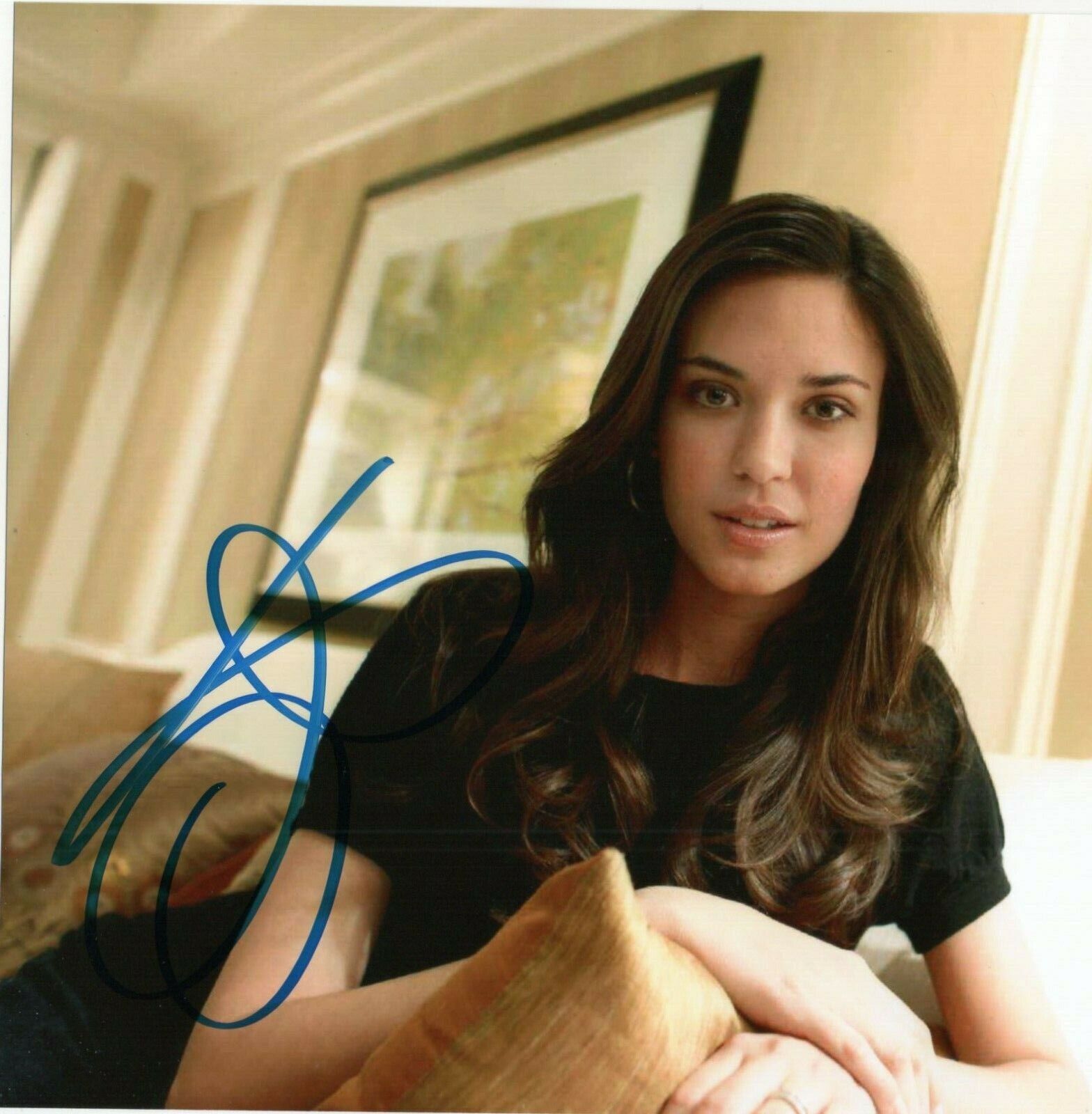 Autographed Odette Annable signed 8 x 10 Photo Poster painting