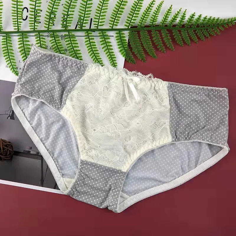 Dark Green Women Panties Women Mid-Waist Briefs High-End Underwear Lady Silk Lace Breathable HipThin Sexy Girl Briefs Dark Color