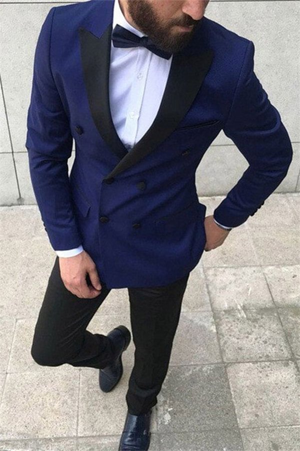 Gentle Navy Blue Double Breasted Peaked Lapel Prom Suits For Guys | Ballbellas Ballbellas