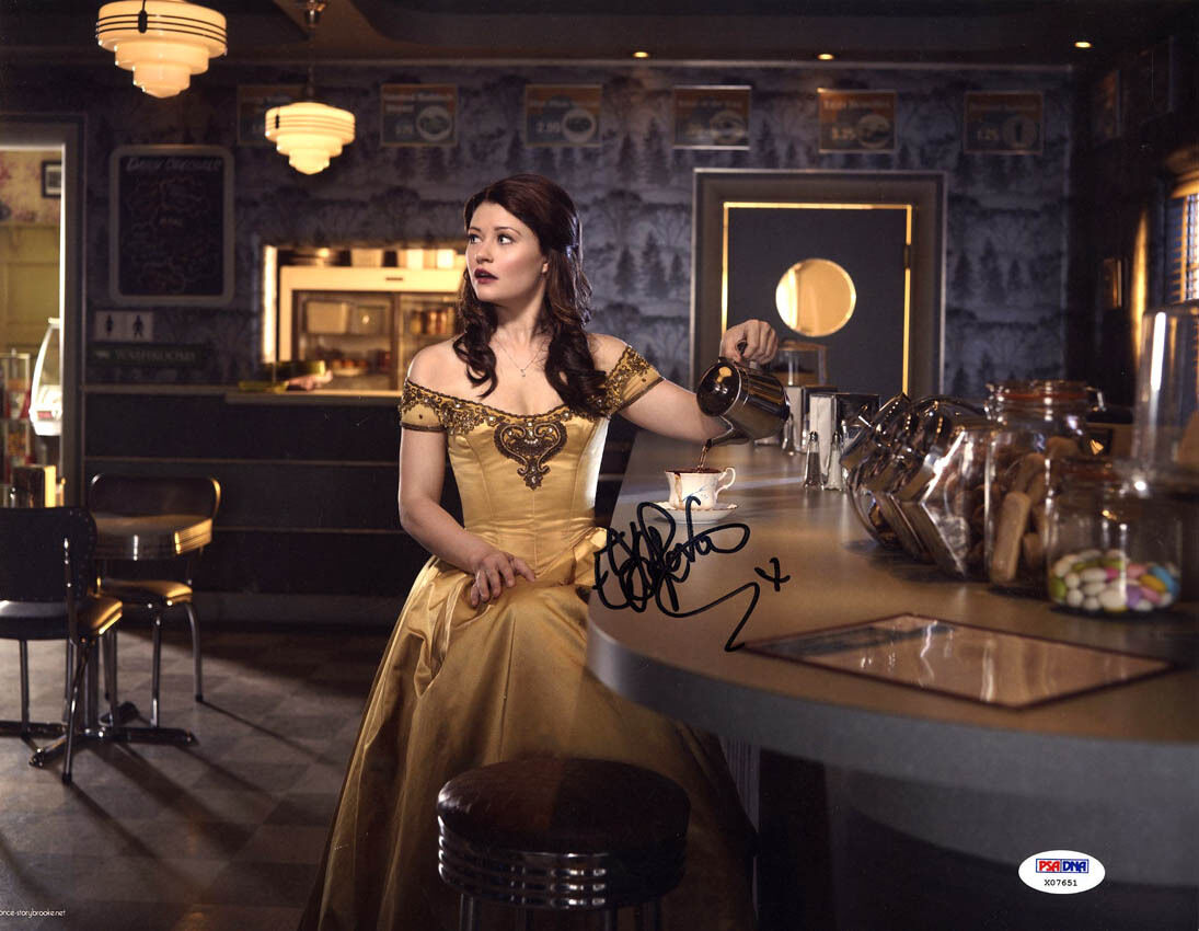 Emilie de Ravin SIGNED 11x14 Photo Poster painting Belle Once Upon A Time PSA/DNA AUTOGRAPHED