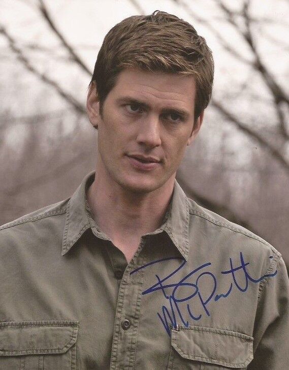 Ryan McPartlin signed Chuck 8x10 Photo Poster painting Devon Woodcomb Captain Awesome 4