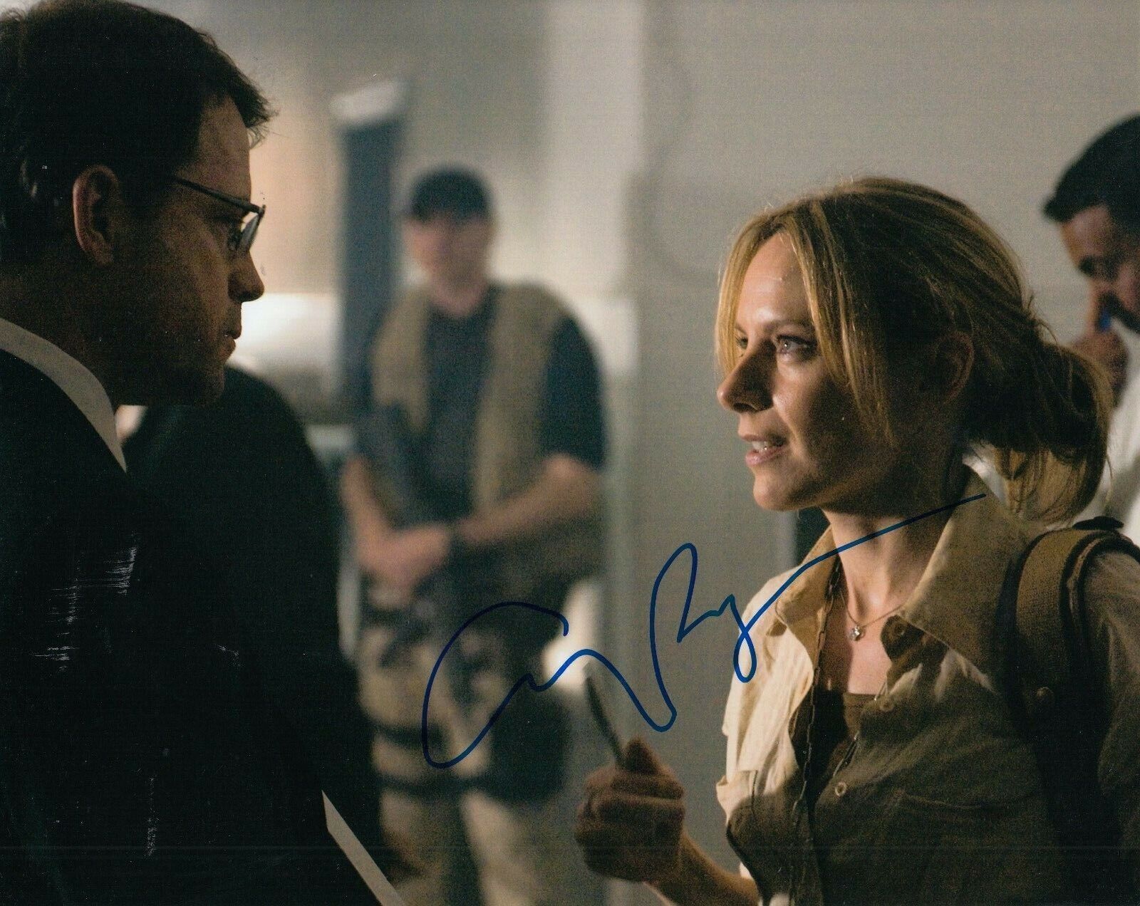 AMY RYAN signed (THE OFFICE) TV SHOW autograph 8X10 Photo Poster painting *Holly Flax* W/COA #2