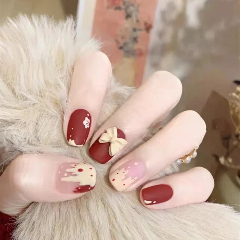 24pcs Small Floral Printed False Nails Patch Glue Type Short Paragraph Fashion Manicure Natural Artificial Ballerina Fake Nails-Nail Inspo