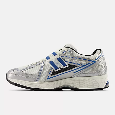 New Balance' 1906R-Silver metallic with blue agate and sea salt