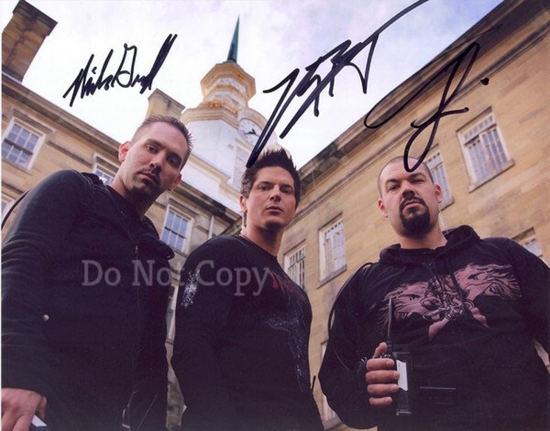 Ghost Adventures Group Cast Signed Photo Poster painting 8x10 rp Autographed Zak Bagans + All