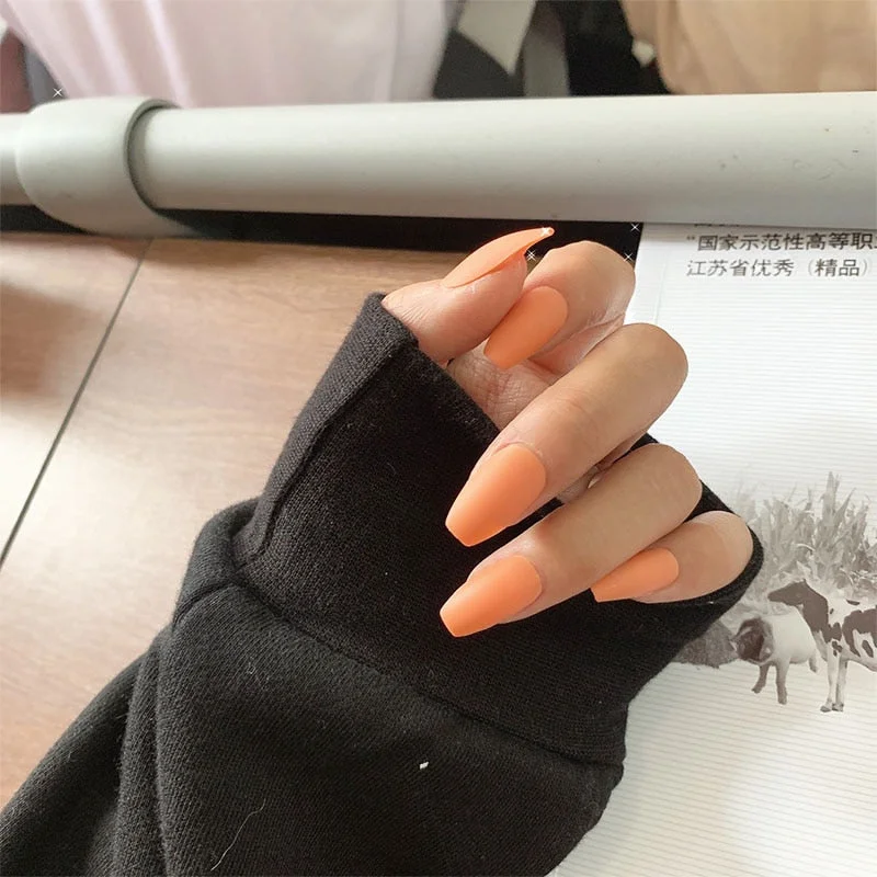 24Pcs Europe and the United State Beam ballerina fake press on nails Long Round Head Khaki matt fake nails with glue for girls-Nail Inspo