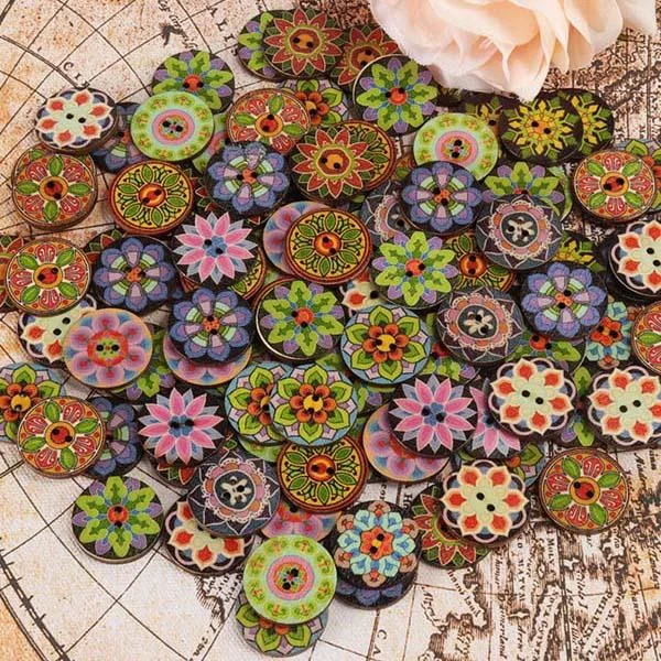 About 100Pcs Multi-Color Stamped Round Buttons